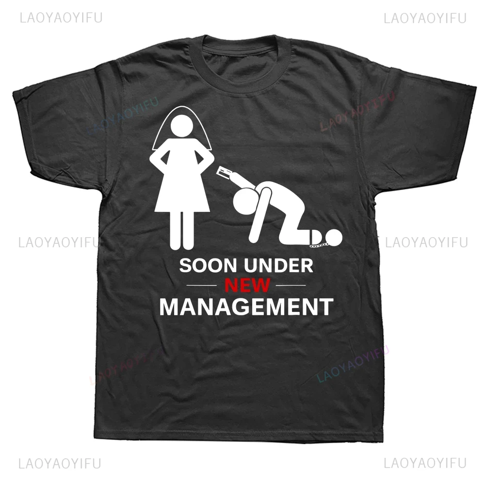 Under New Management Graphic G - Men'S Groom recension och pris